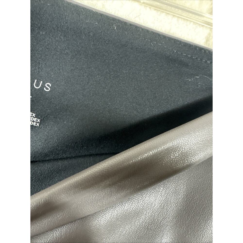 Great Yogalicious size S gray faux leather Lady Love ankle leggings women NWT - Picture 4 of 7